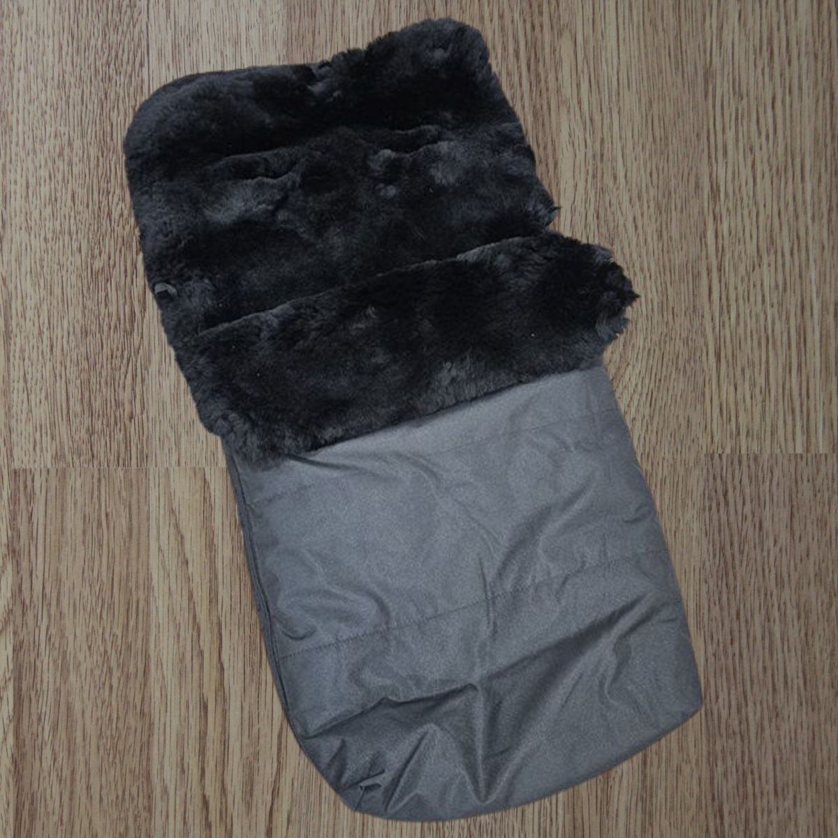 Sheepskin Foot Muff