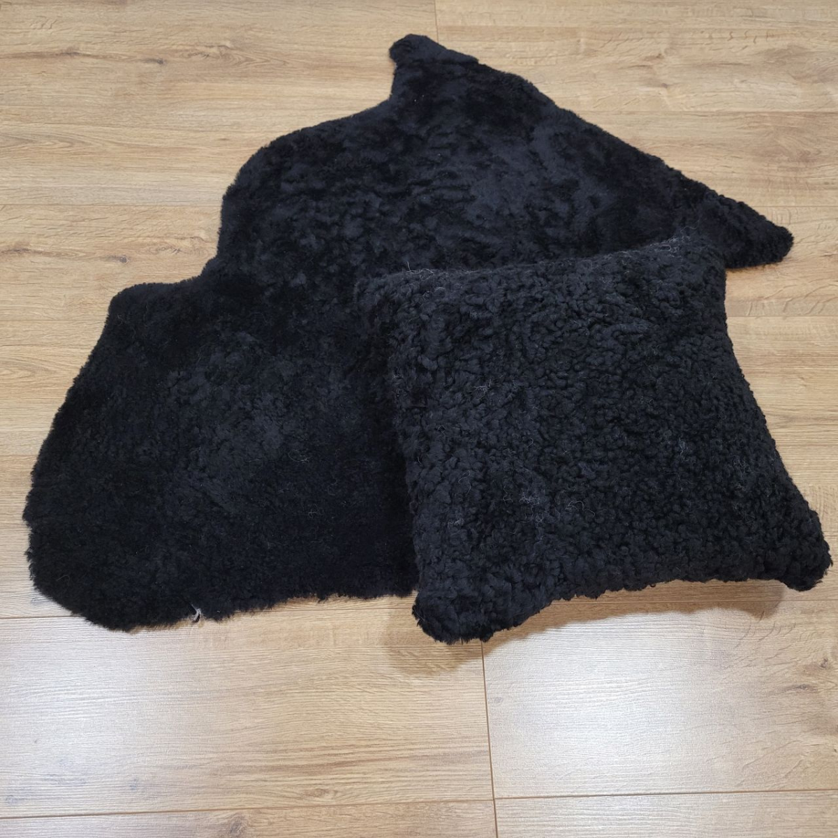 Curly Wool Cushions