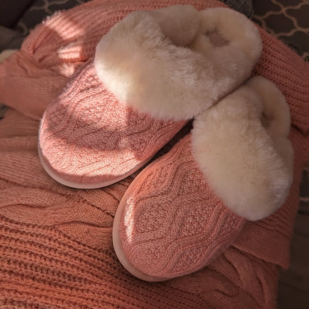 Ladies Sheepskin Mule Slipper - Knitted Front