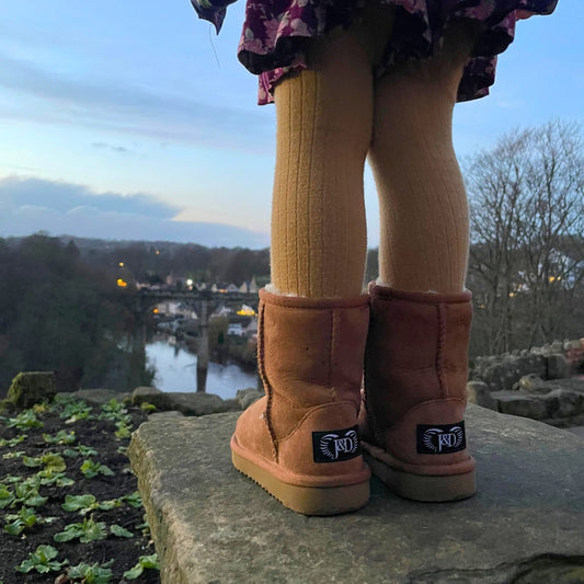 Kids Classic Sheepskin Boots