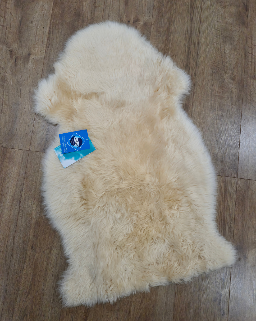 Clearance - Natural longwool Lambskin comforter