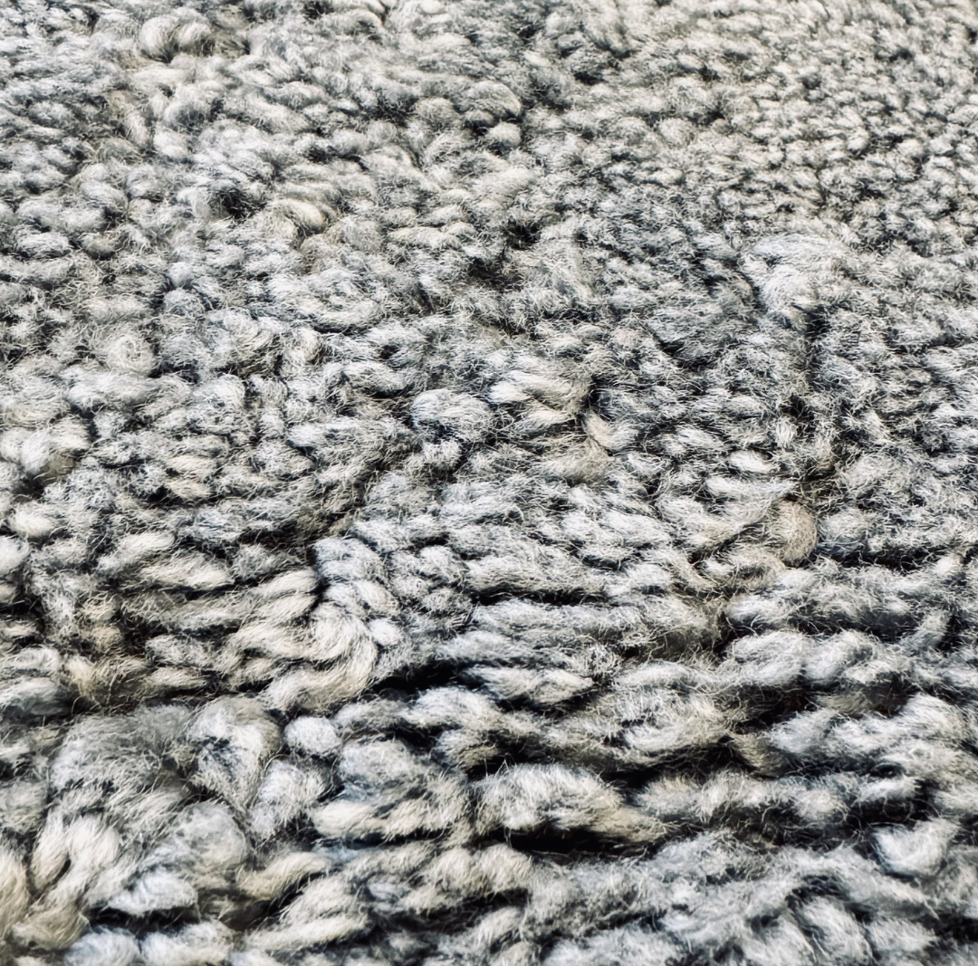 Short Wool Sheepskin Rug